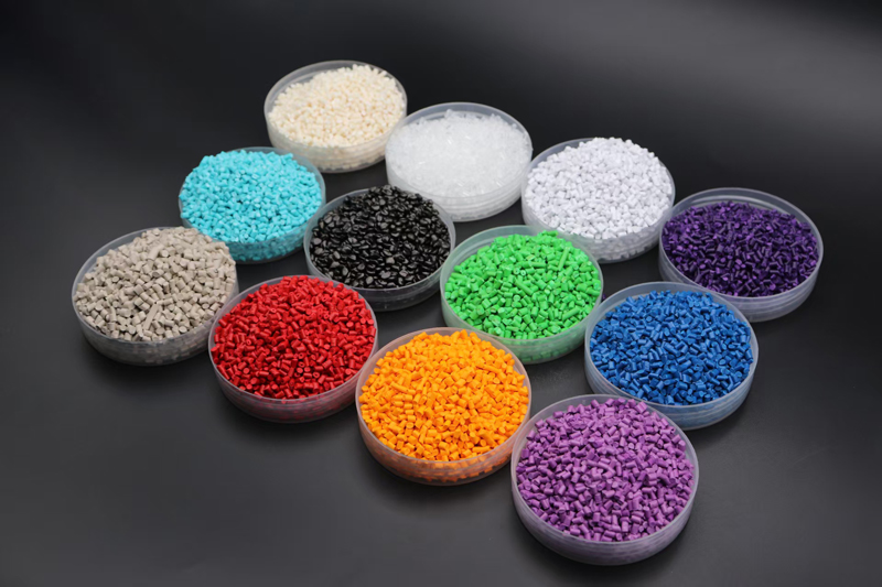 Ayudamos a una empresa de productos plásticos en Huizhou a resolver el problema de la diferencia de color excesiva y la inconsistencia del color, lo que resultaba en la incapacidad de cumplir con los requisitos del cliente en cuanto a la apariencia del producto.